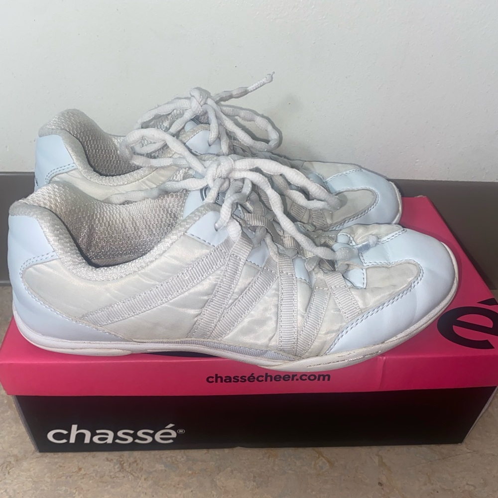 Chasse cheer tennis shoes size 7.5 womens